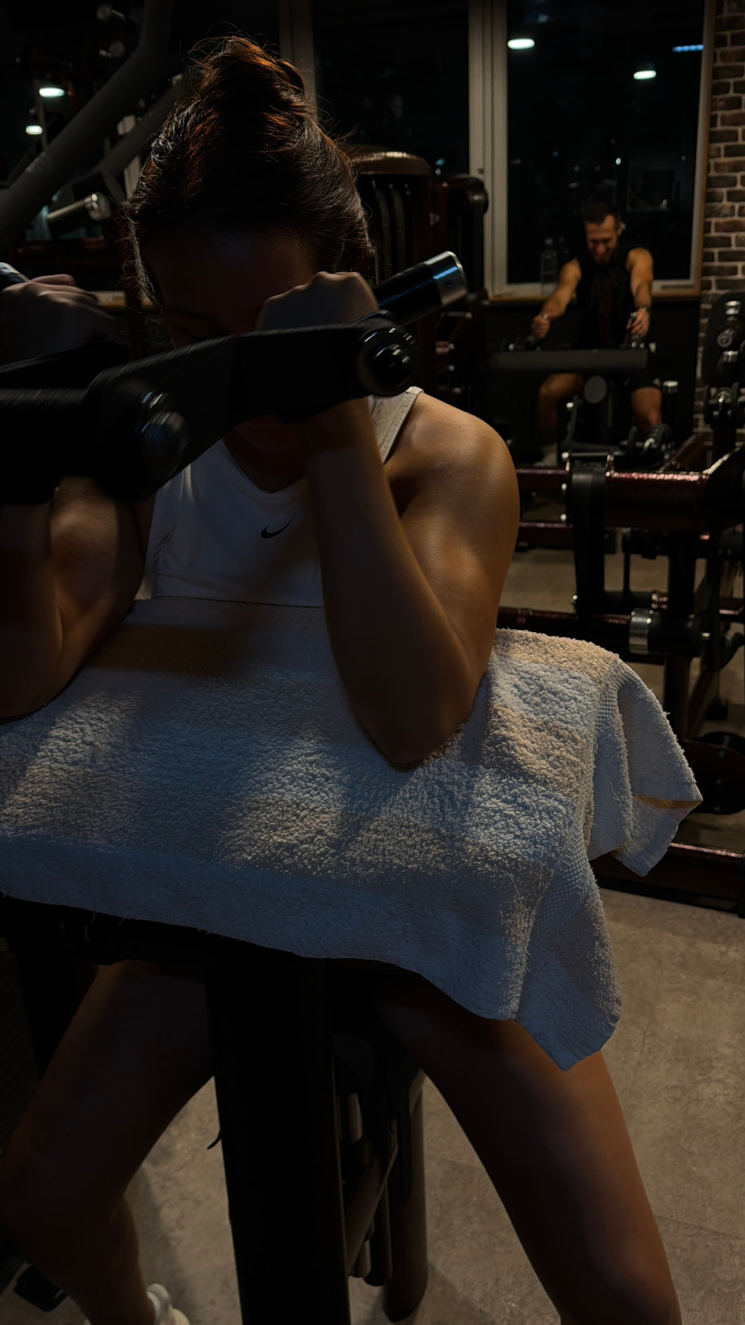 Stephany Riano beim Training im Fitnessstudio